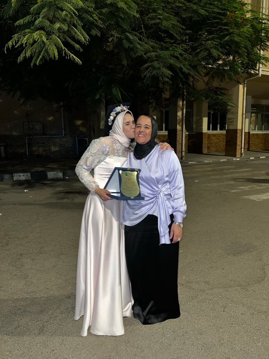 سهيلة أباظة، مؤسِّسة هايلة.